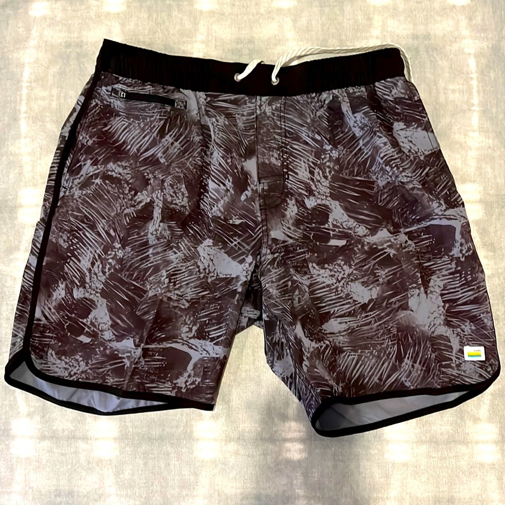 Vuori Banks Shorts